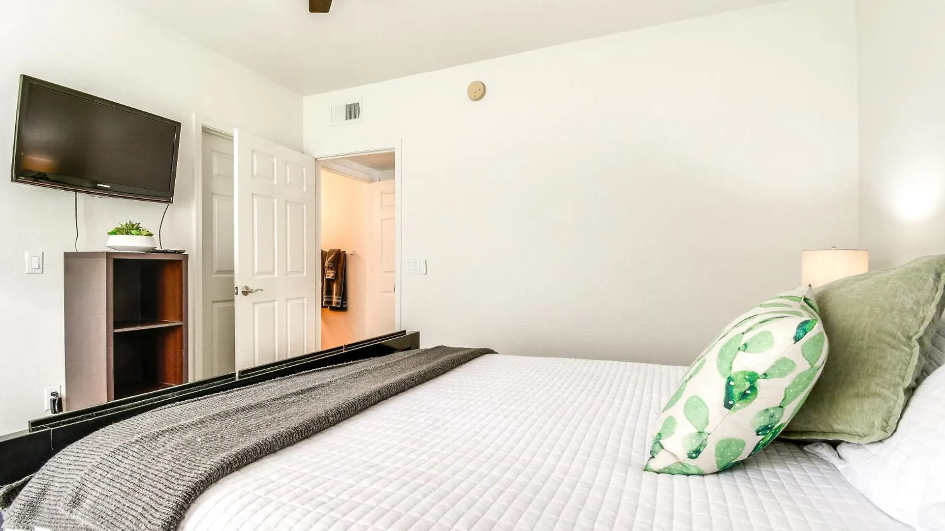 Chic Scottsdale Condo With Pool Access About 3 Mi To Tpc